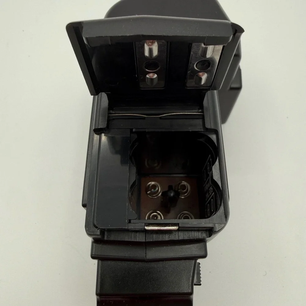 JCPenney Electronic Strobe Flash Vintage with Sync Cord-Tested and Working